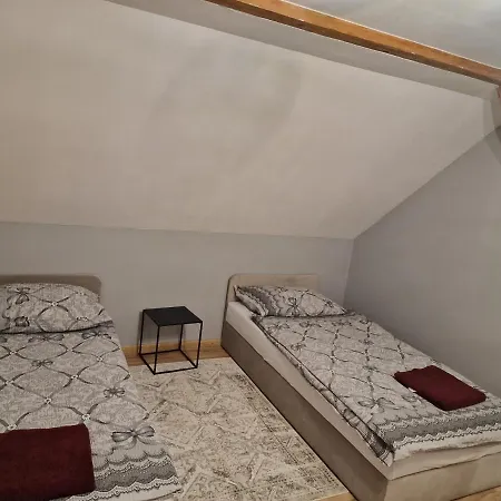 Asienka 1 * Mirsk