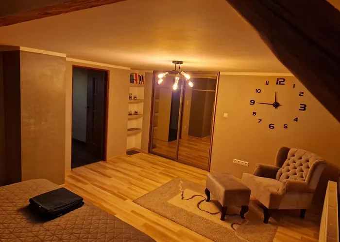 Apartment Asienka 1 *